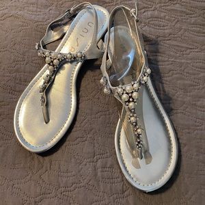 Silver Pearl/jewel sandals